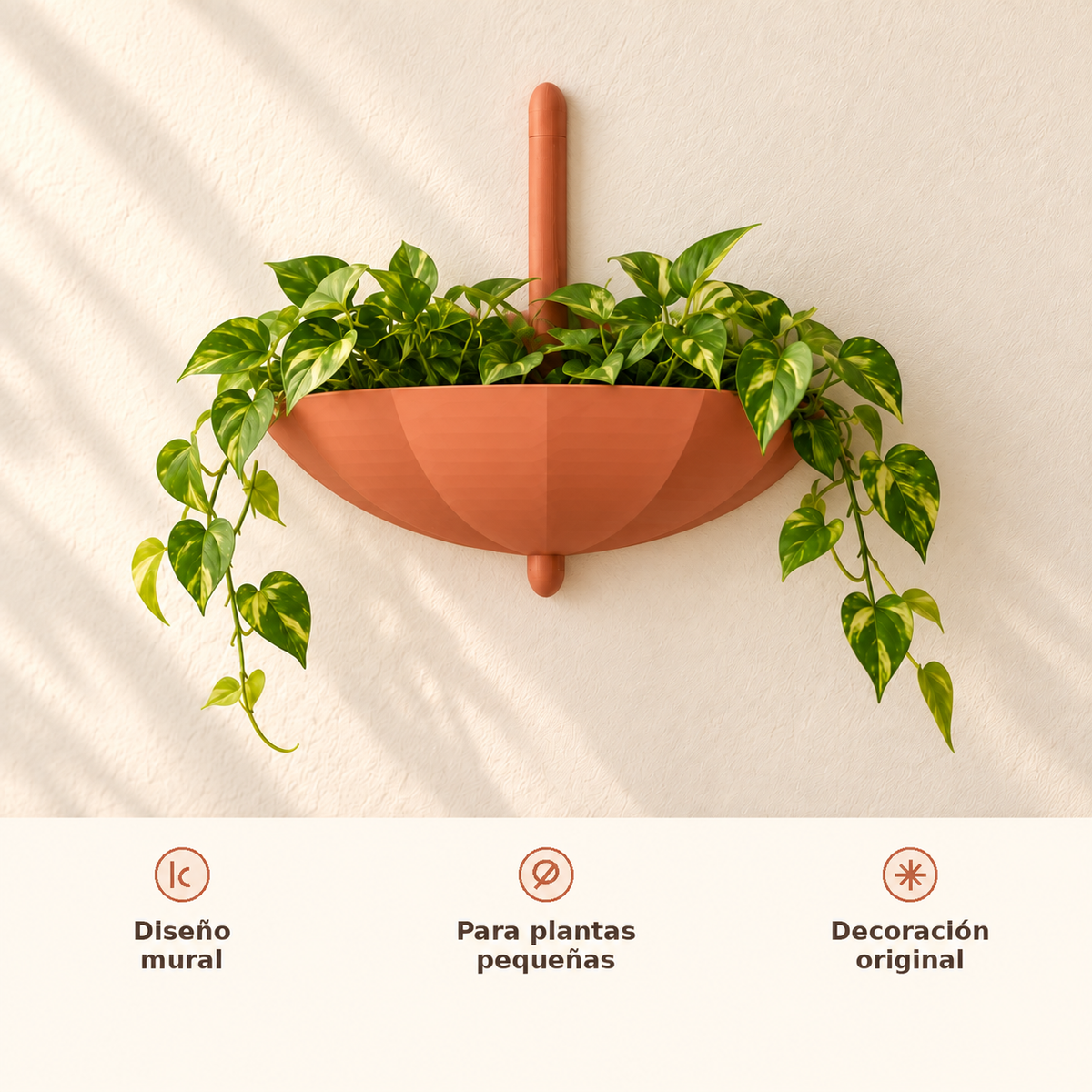 Matera sombrilla de pared orientada con el asta hacia arriba y beneficios de diseño mural para plantas pequeñas